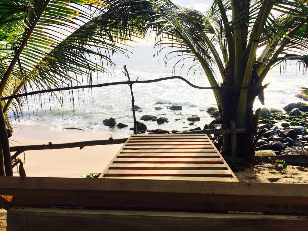 Sea Side Guest House Tangalle Buitenkant foto