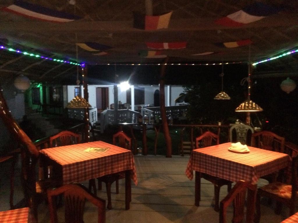 Sea Side Guest House Tangalle Buitenkant foto