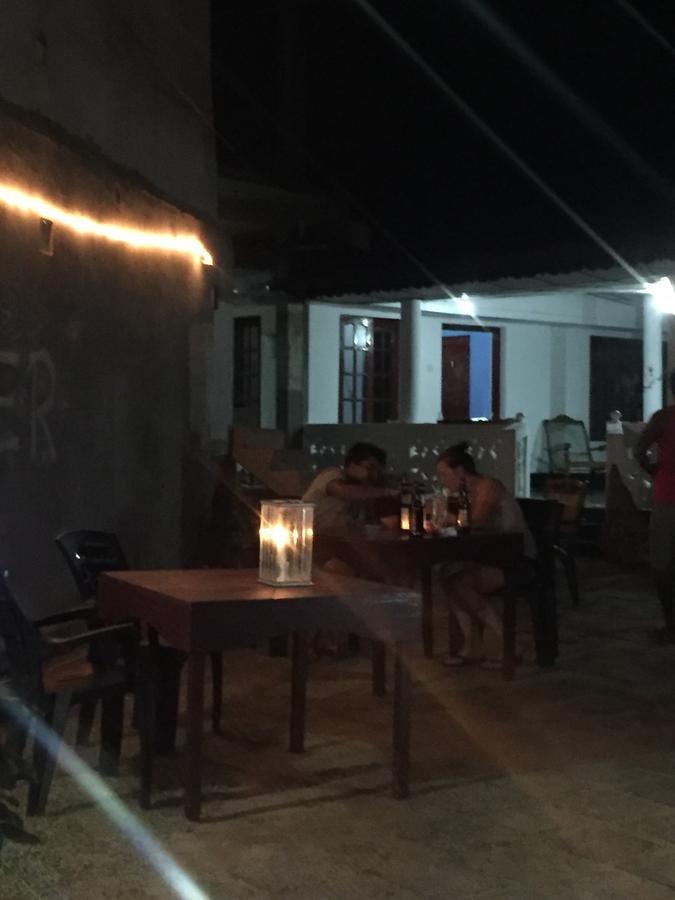 Sea Side Guest House Tangalle Buitenkant foto
